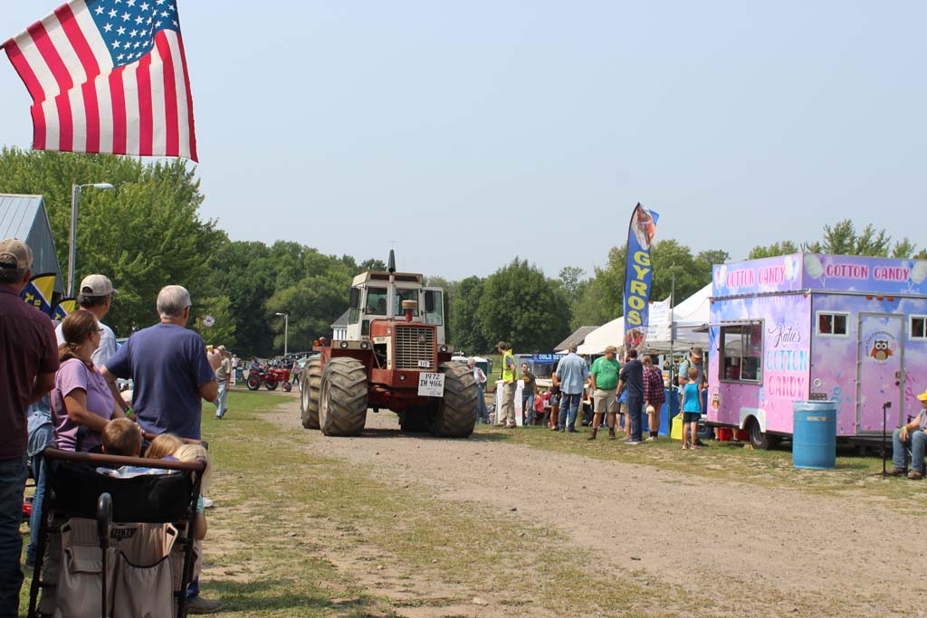 Photo Gallery Nowthen Threshing Show