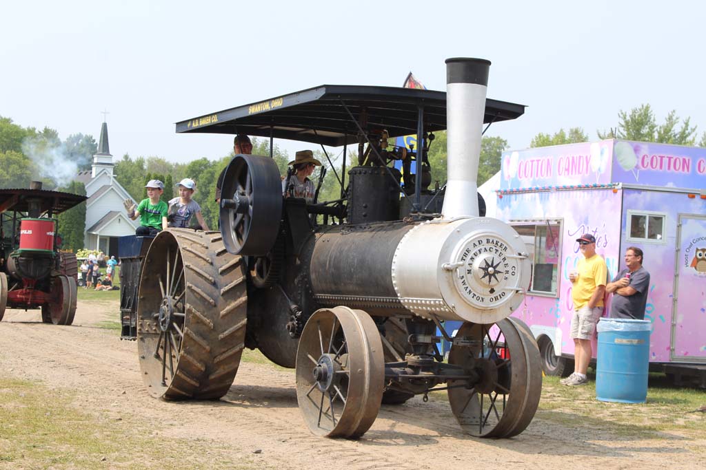 Photo Gallery Nowthen Threshing Show