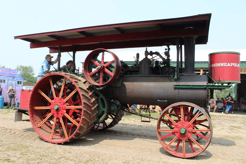 Photo Gallery Nowthen Threshing Show